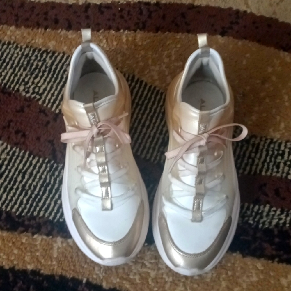 Aldo Tennis Shoes (size 9)